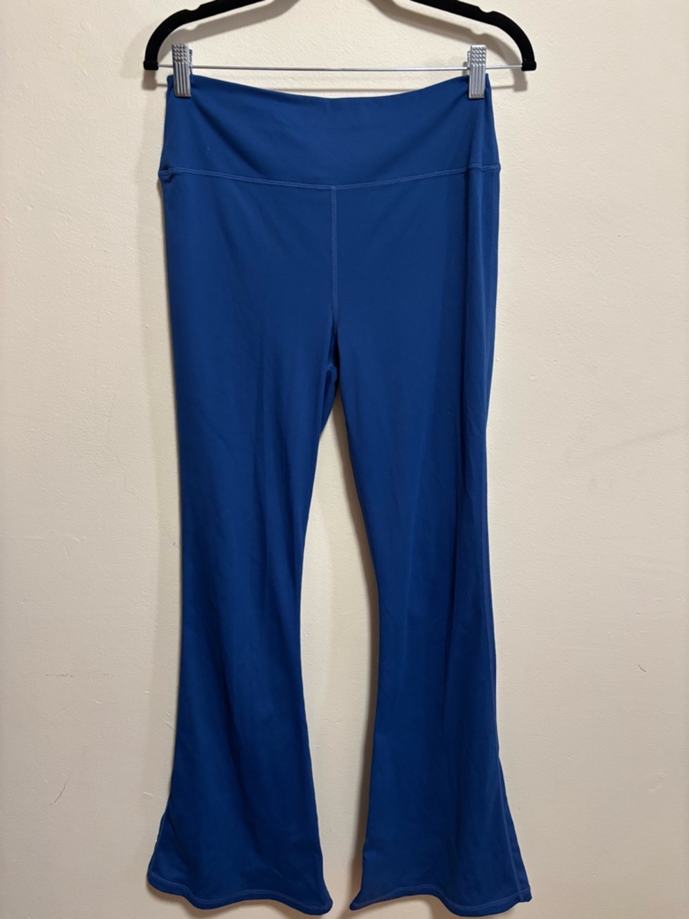 Wilo The Label Flared Leggings Size Large Royal Blue